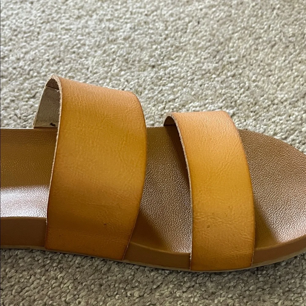 Reef Women's Tan Sandals - Picture 5 of 8